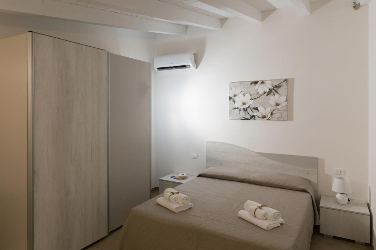 Case Vacanza Le Maioliche Marsala Bagian luar foto